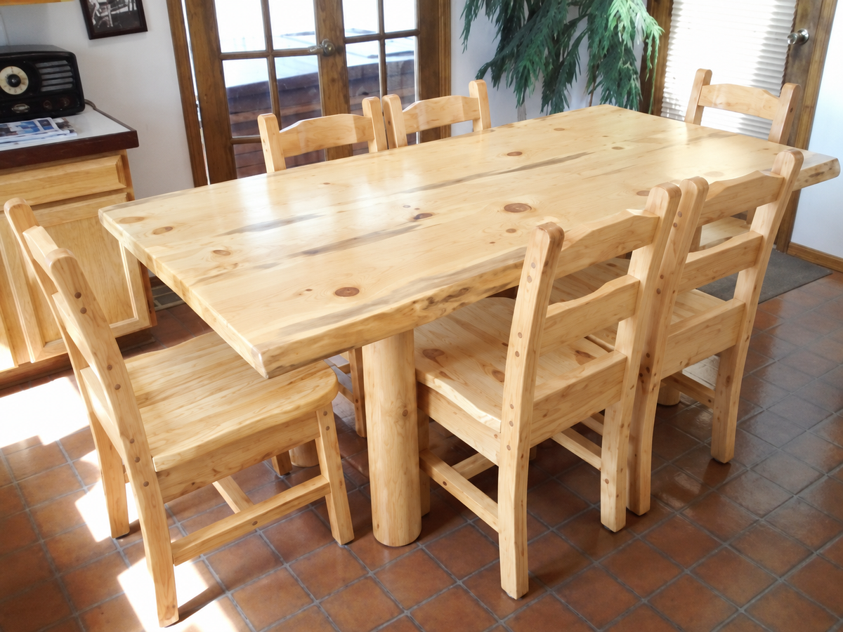 5-Foot Rustic Dining Table – Natural Clear Pine & Cedar